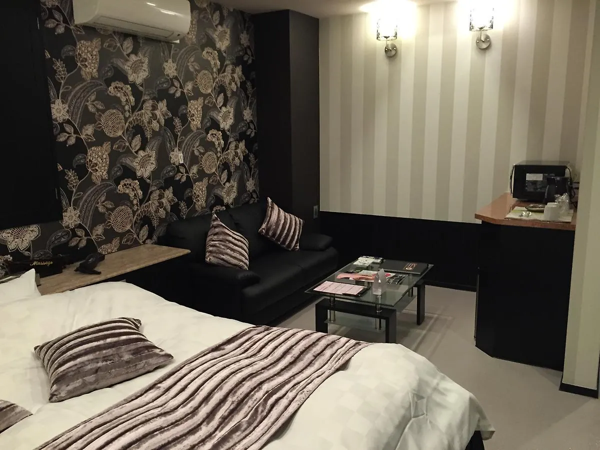 Hotel America Osaka (Adults Only) 2*,